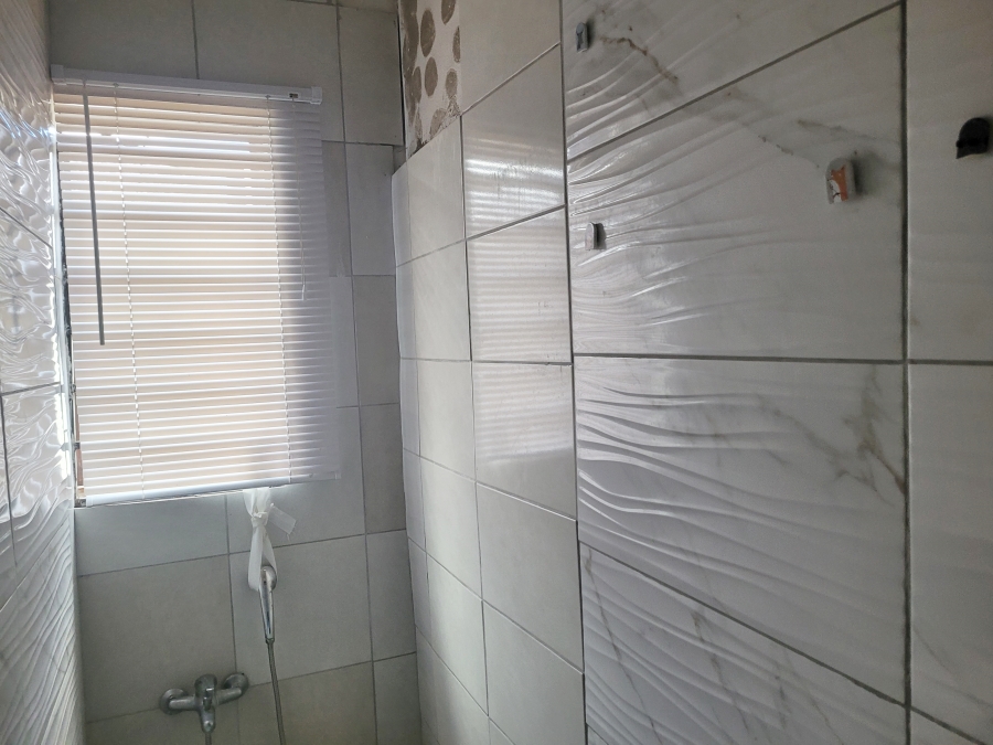 4 Bedroom Property for Sale in Vredelust Western Cape